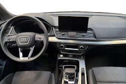 harmaa Audi Q5 2024 kuva 7.