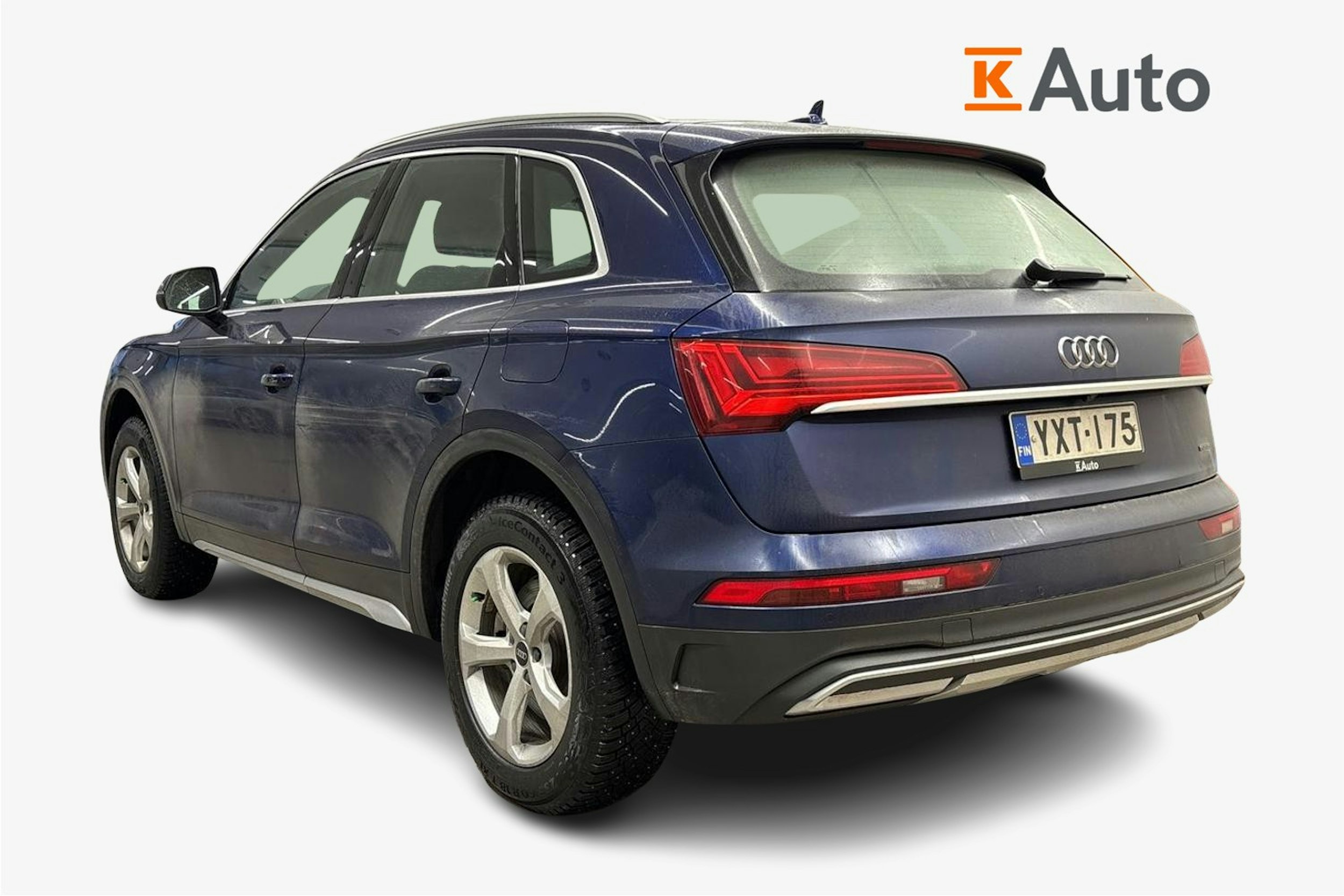 sininen Audi Q5 2024 kuva 2.