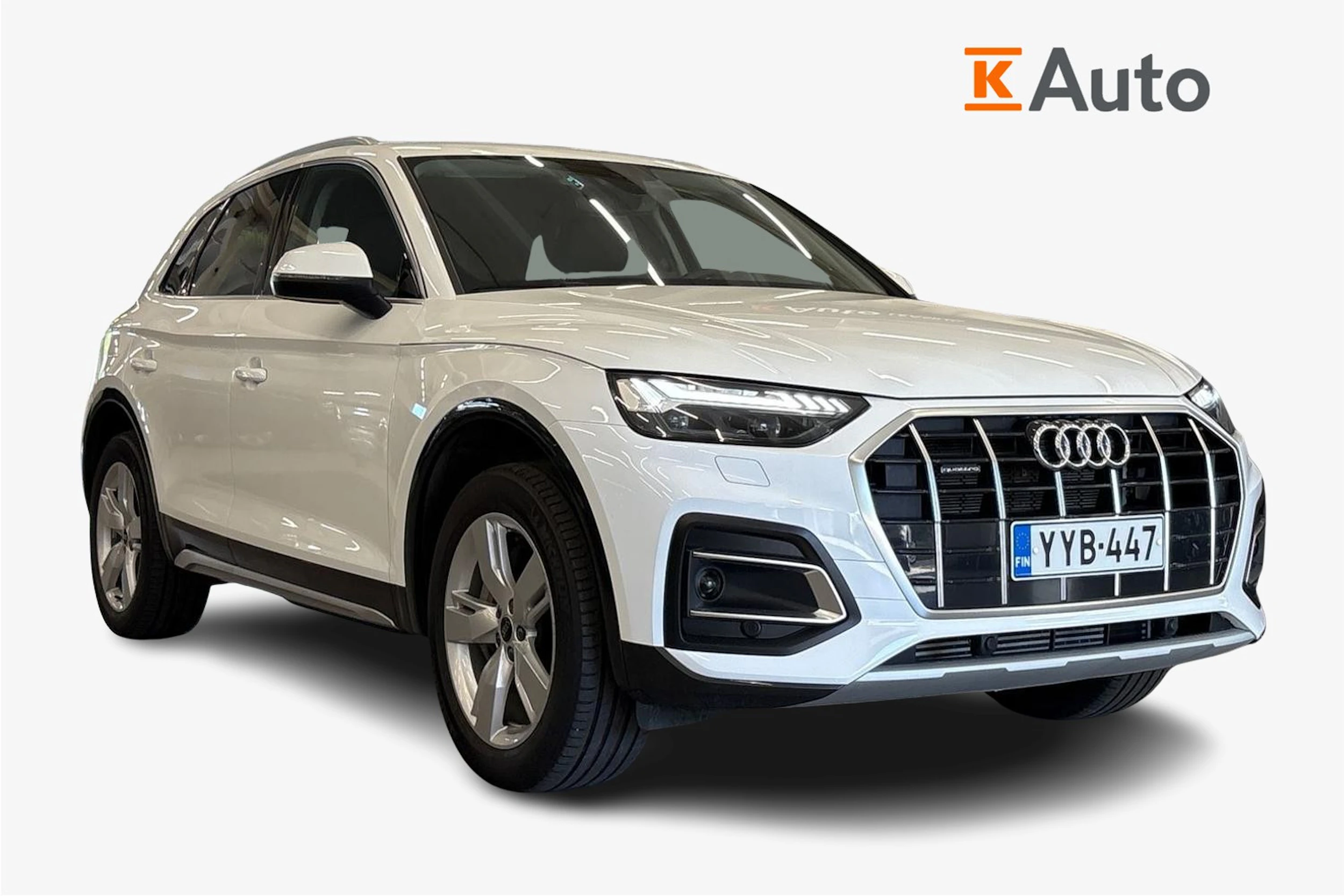 valkoinen Audi Q5 2024 kuva 1.