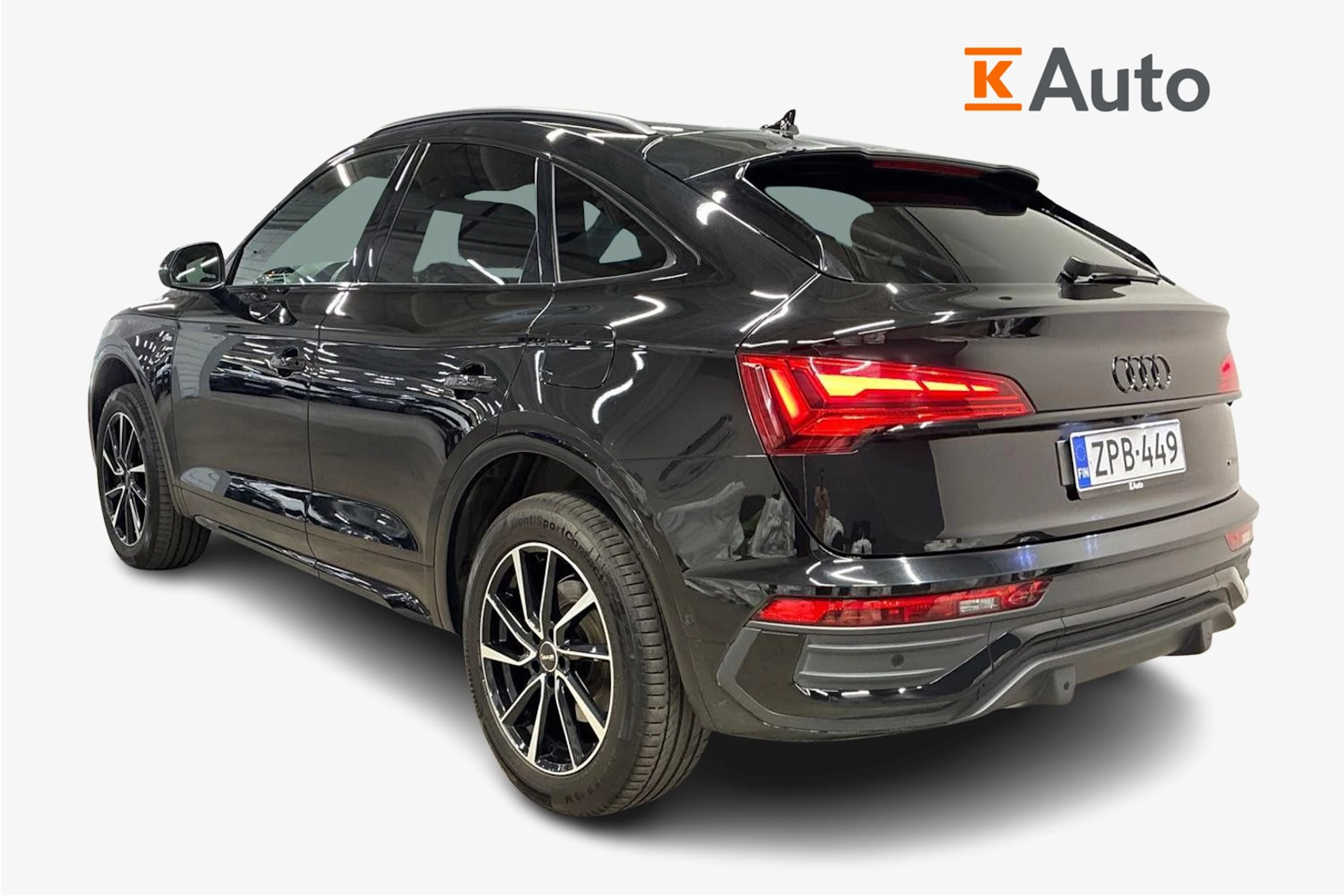 Musta Audi Q5 2024 kuva 2.