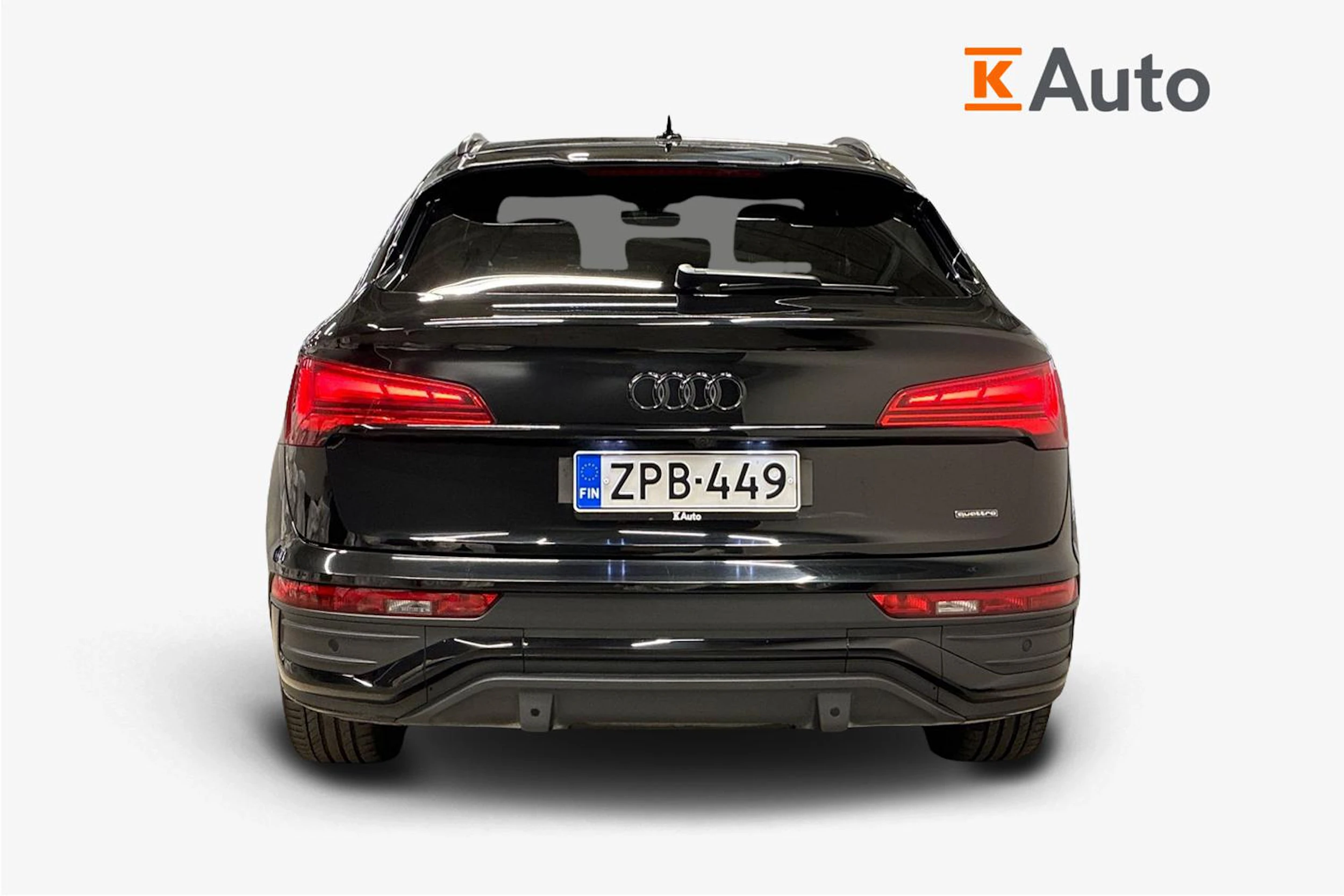 Musta Audi Q5 2024 kuva 3.