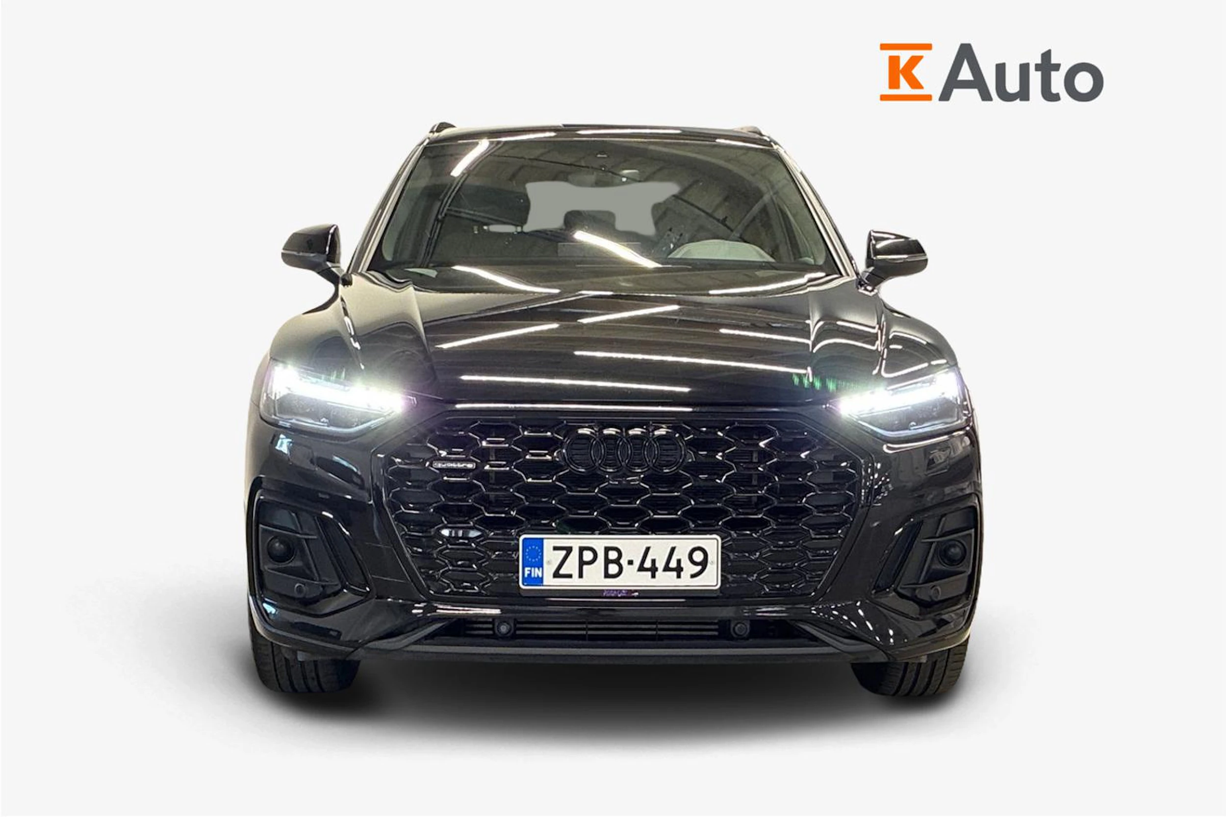 Musta Audi Q5 2024 kuva 4.