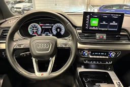 Musta Audi Q5 2024 kuva 11.