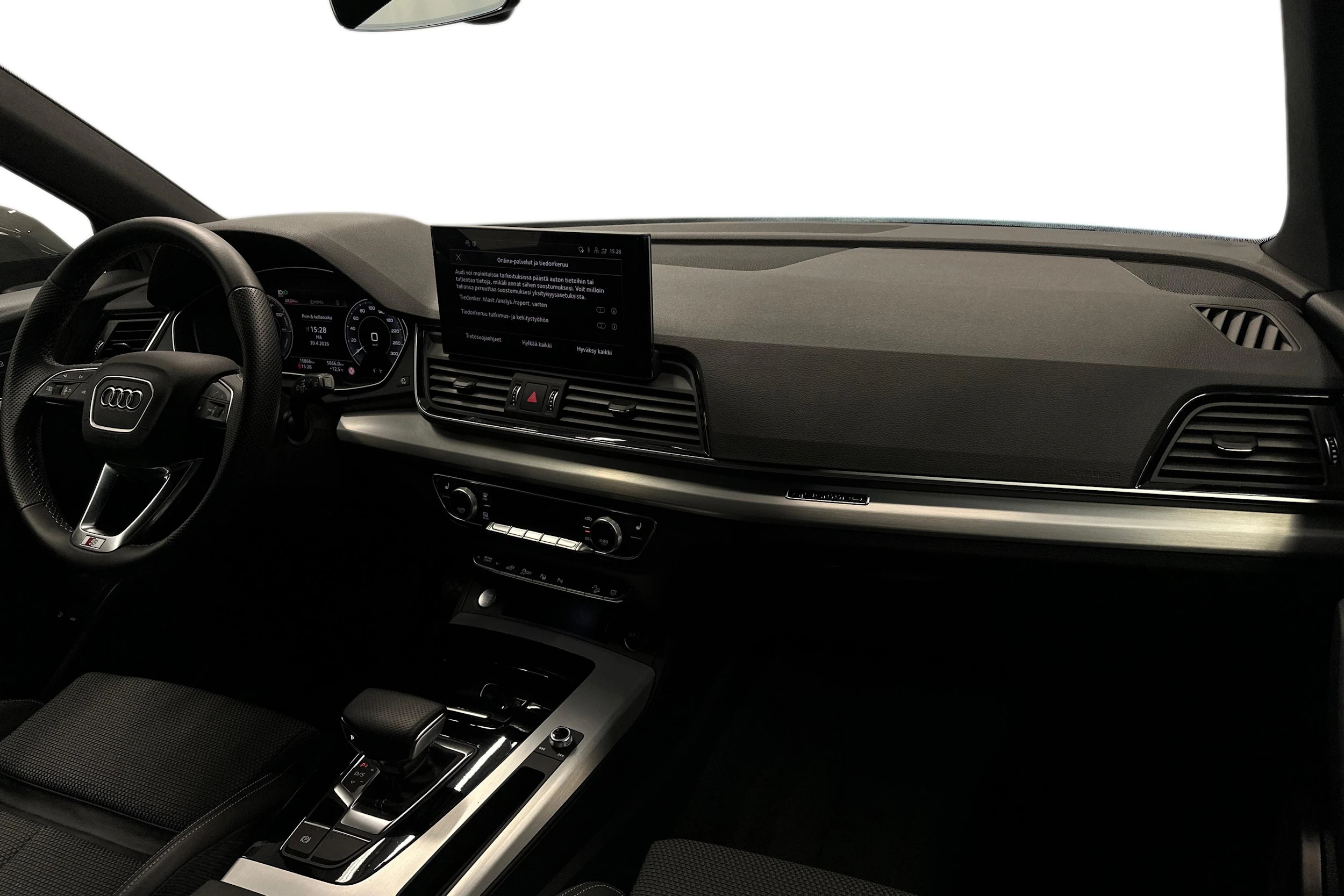 harmaa Audi Q5 2025 kuva 9.