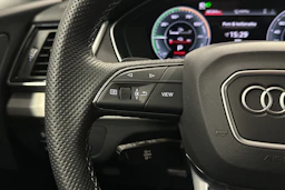 harmaa Audi Q5 2025 kuva 20.