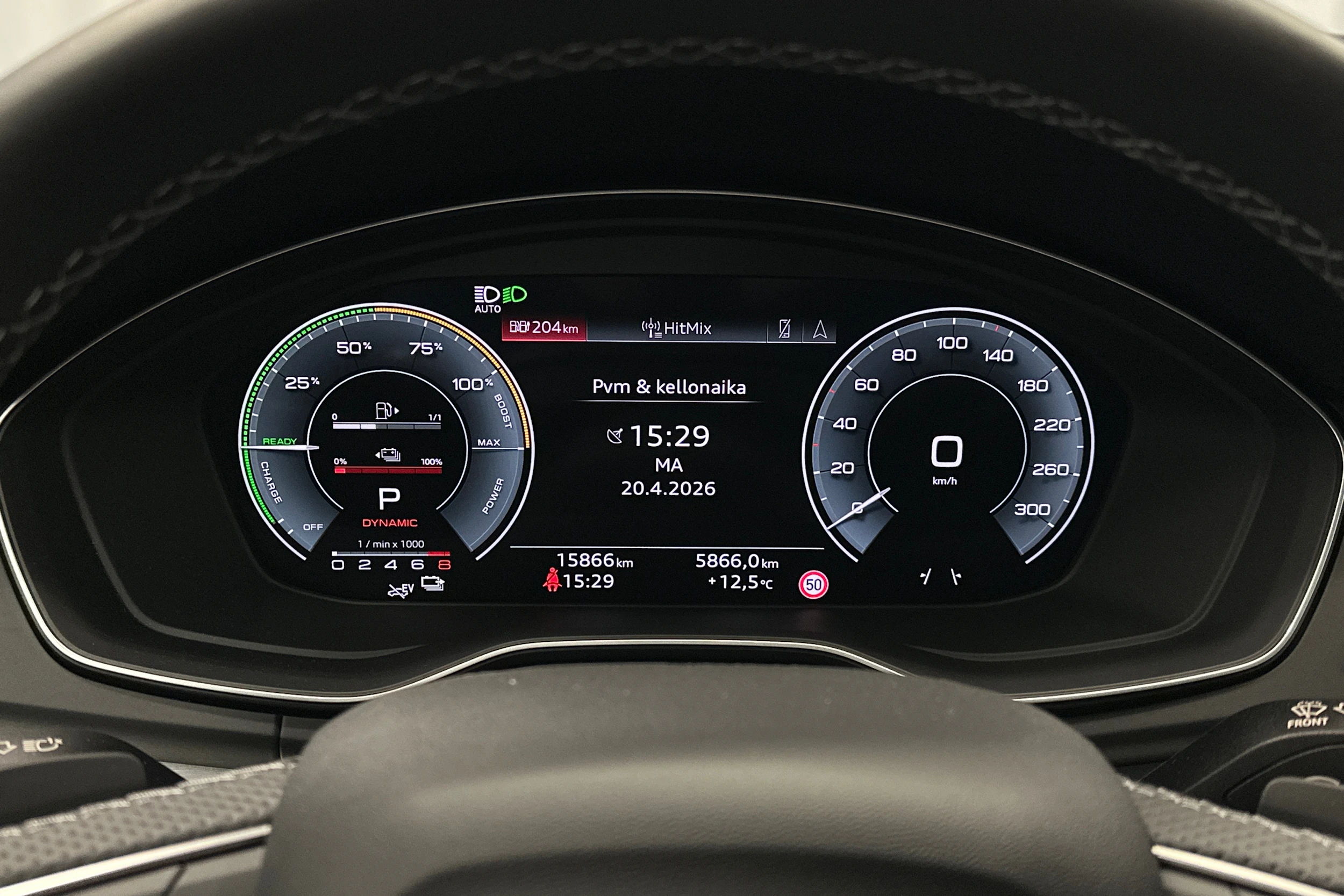 harmaa Audi Q5 2025 kuva 23.