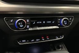 harmaa Audi Q5 2025 kuva 33.