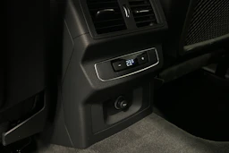 harmaa Audi Q5 2025 kuva 34.