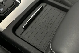 harmaa Audi Q5 2025 kuva 36.