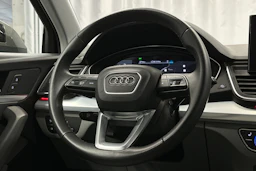 harmaa Audi Q5 2025 kuva 16.