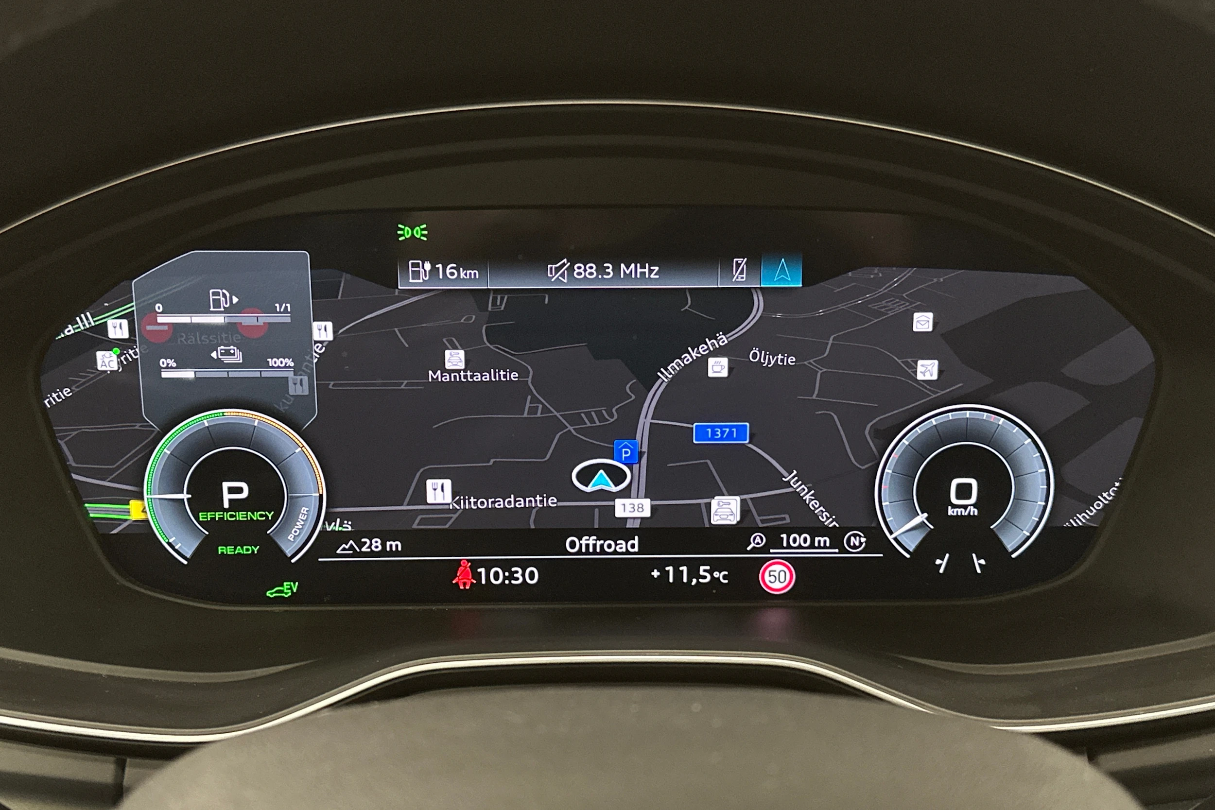 harmaa Audi Q5 2025 kuva 20.