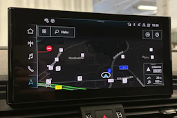 harmaa Audi Q5 2025 kuva 21.