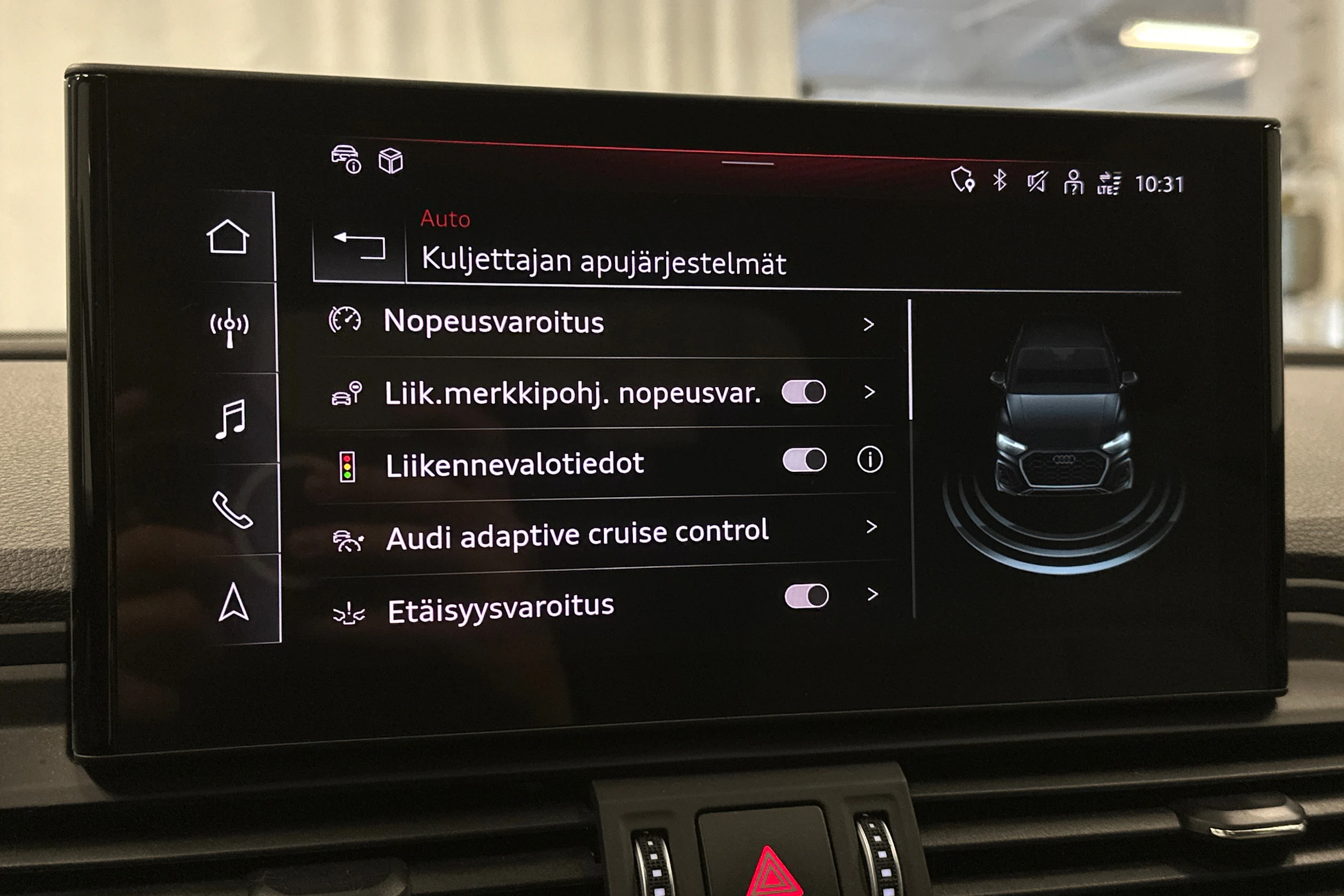 harmaa Audi Q5 2025 kuva 25.