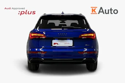 sininen Audi Q5 2025 kuva 3.