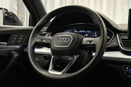 sininen Audi Q5 2025 kuva 19.