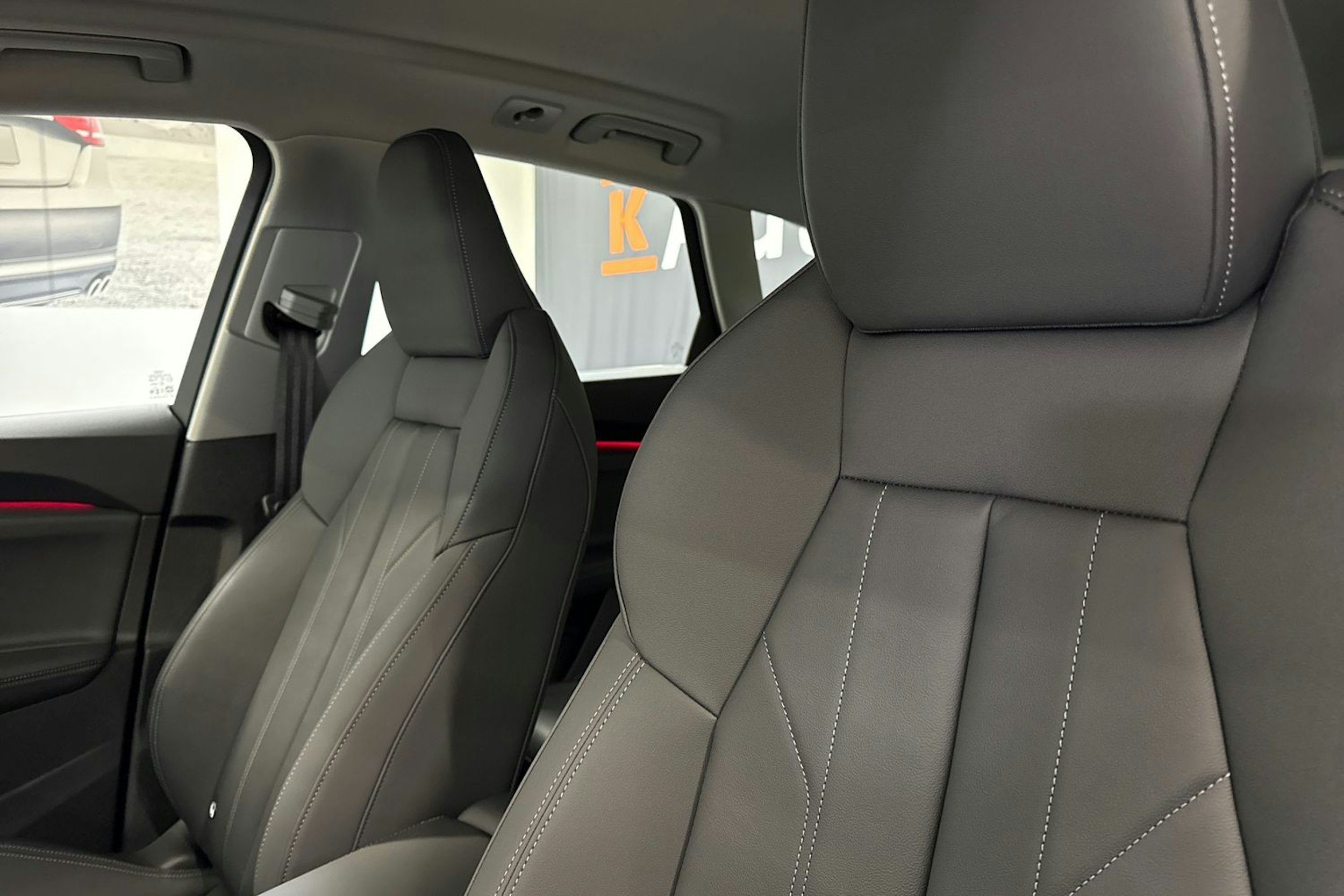 met. vihreä Audi Q5 2025 kuva 13.