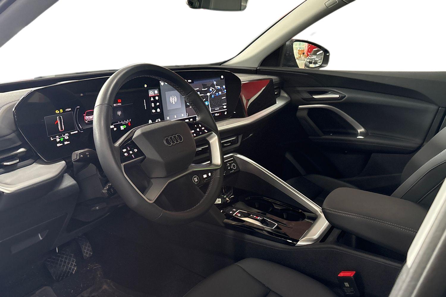 Audi Q5 e-hybrid quattro 220 kW 2025, photo 3/3