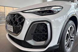 valkoinen Audi Q5 2026 kuva 10.