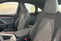 valkoinen Audi Q5 2026 kuva 16.