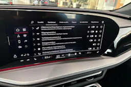 valkoinen Audi Q5 2026 kuva 21.