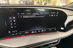 valkoinen Audi Q5 2026 kuva 22.