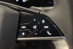 met. punainen Audi Q5 2026 kuva 15.