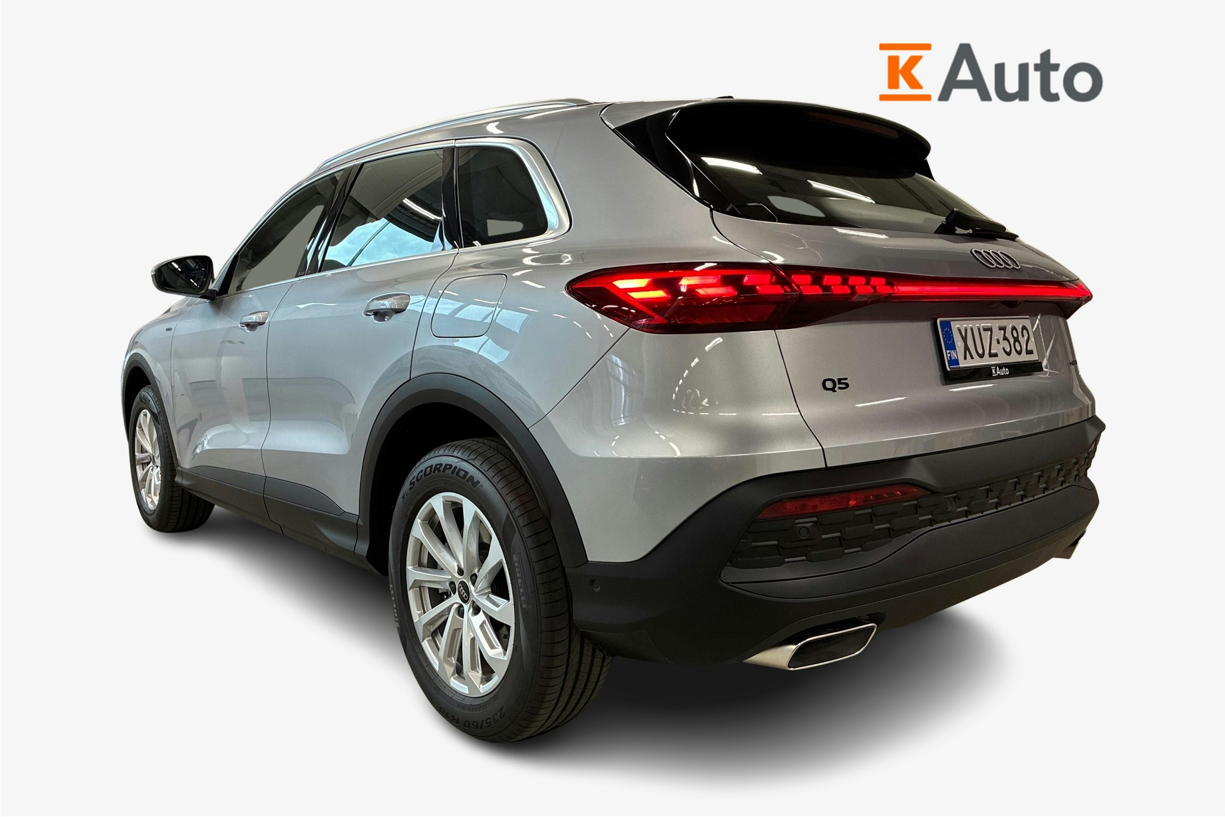 harmaa Audi Q5 2025 kuva 2.