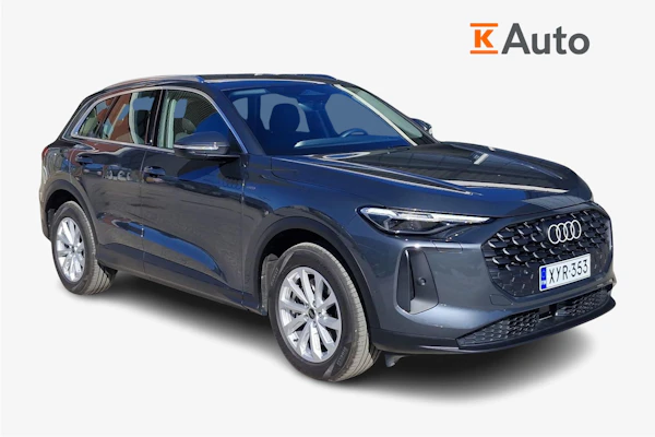 Audi Q5 e-hybrid quattro 220 kW I Metalliväri I Vetokoukku
