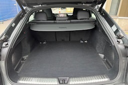 harmaa Audi Q5 2025 kuva 11.