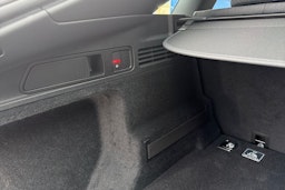 harmaa Audi Q5 2025 kuva 12.