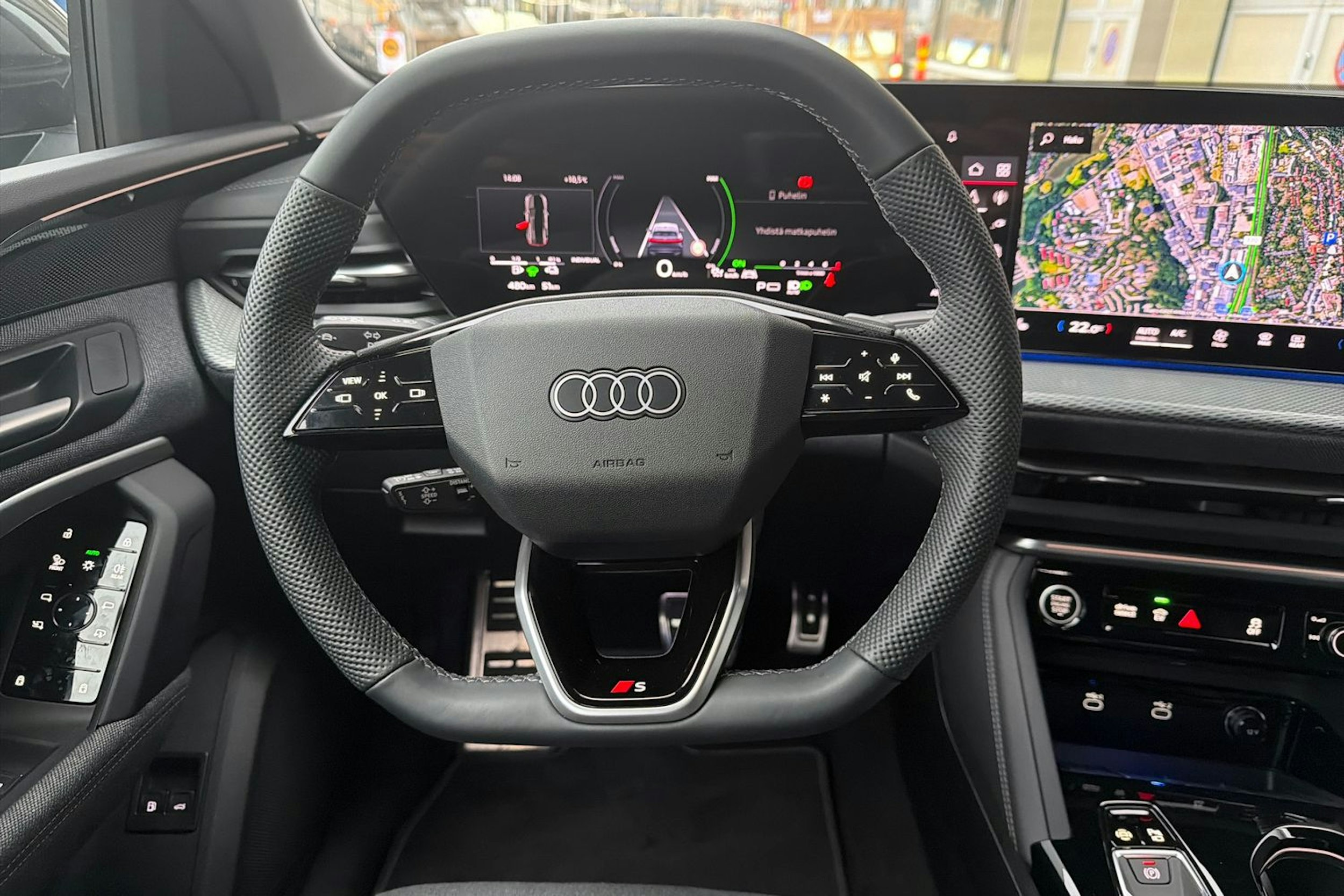 harmaa Audi Q5 2025 kuva 15.