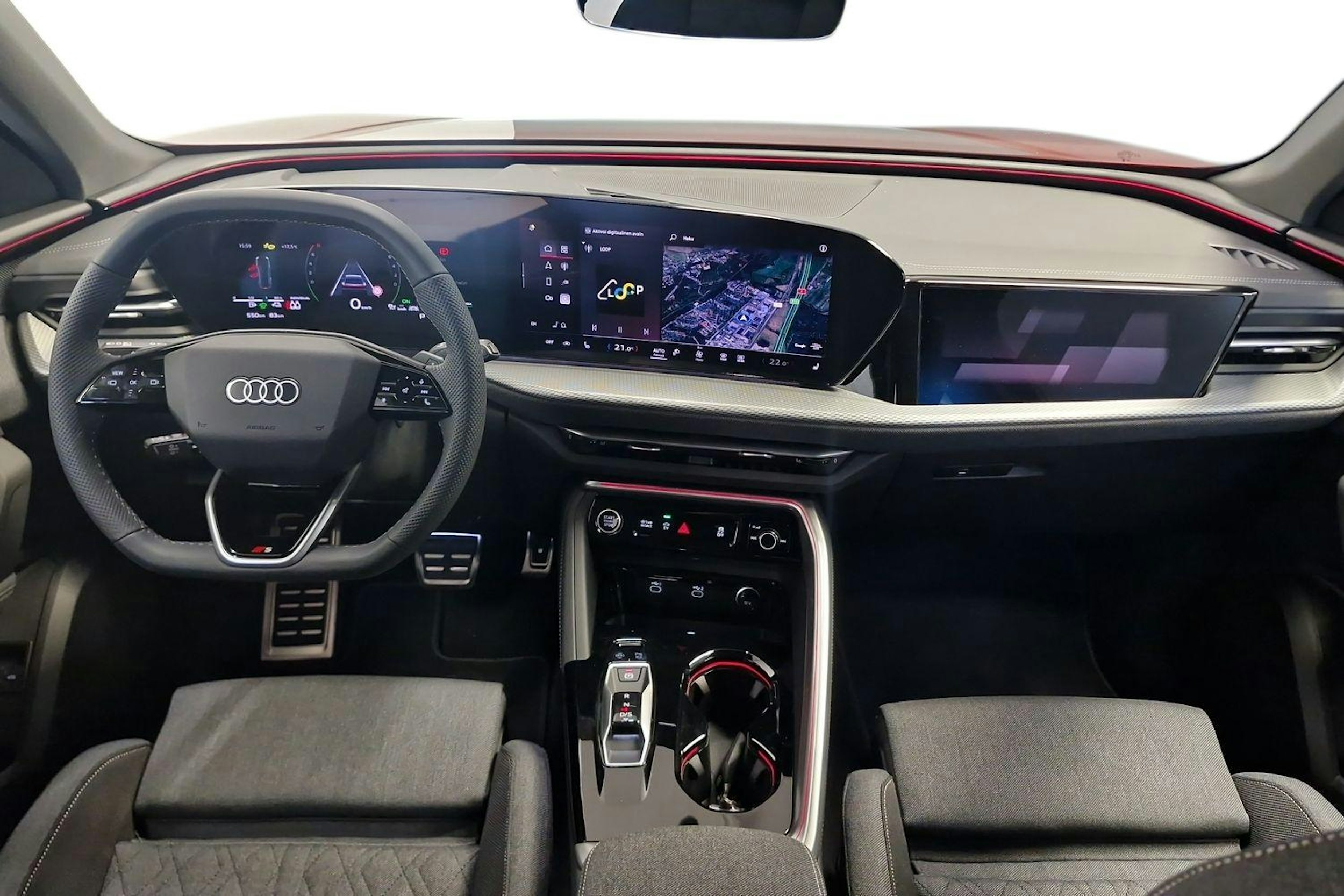 grenadine punainen Audi Q5 2025 kuva 2.
