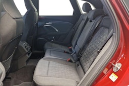 grenadine punainen Audi Q5 2025 kuva 4.