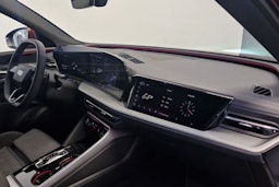 grenadine punainen Audi Q5 2025 kuva 7.