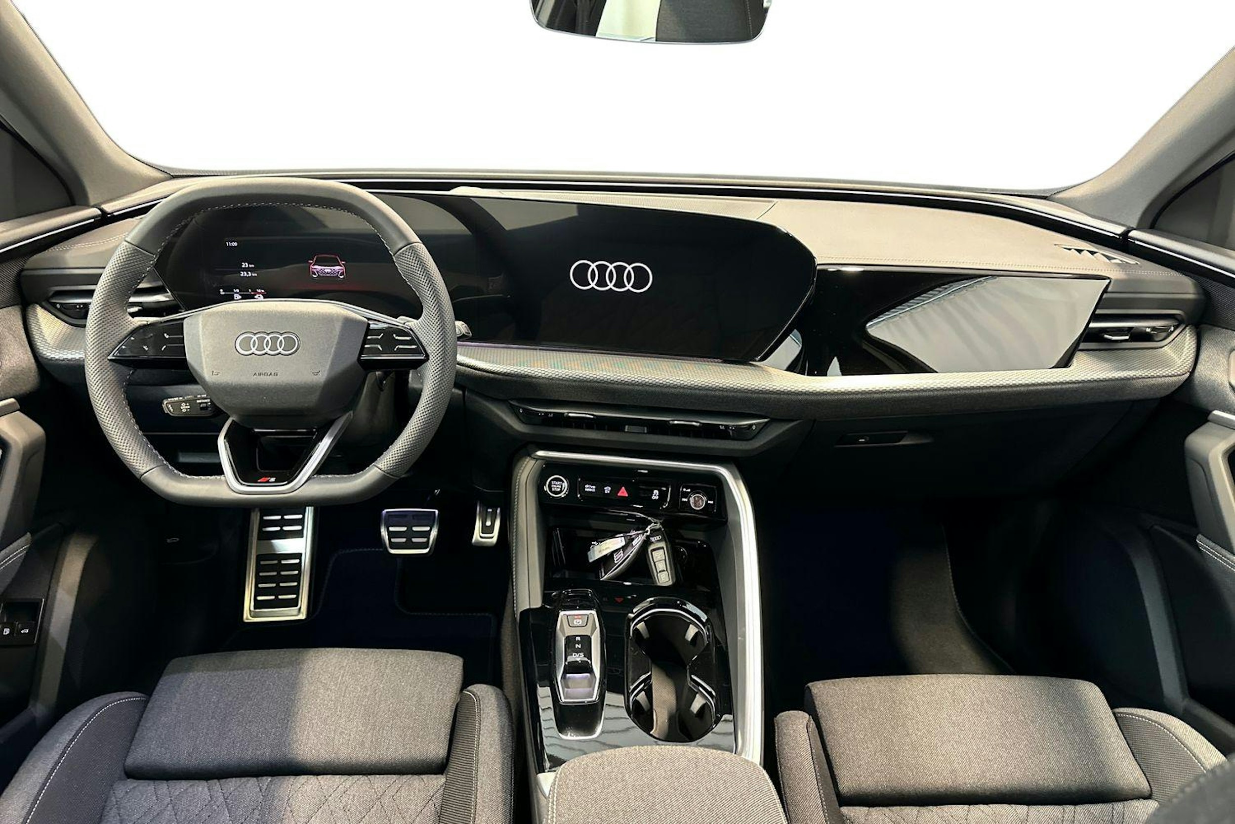 florett hopea Audi Q5 2025 kuva 6.