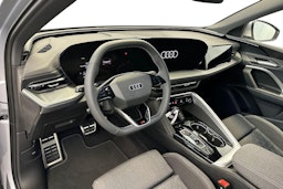 florett hopea Audi Q5 2025 kuva 22.
