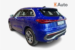 sininen Audi Q5 2025 kuva 2.