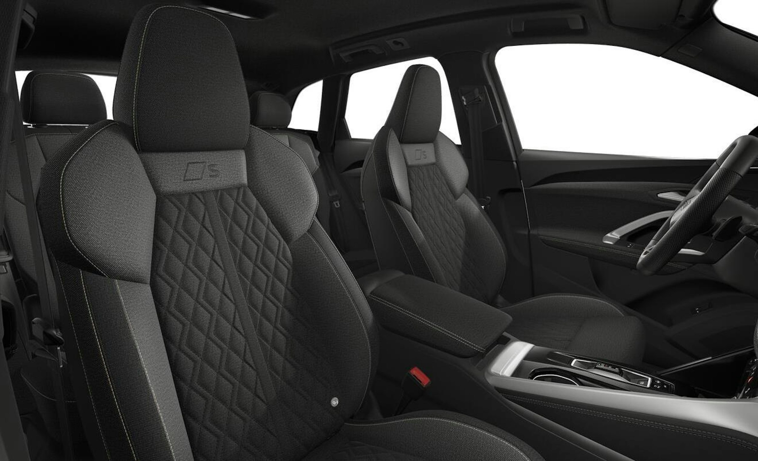 valkoinen Audi Q5 2025 kuva 4.