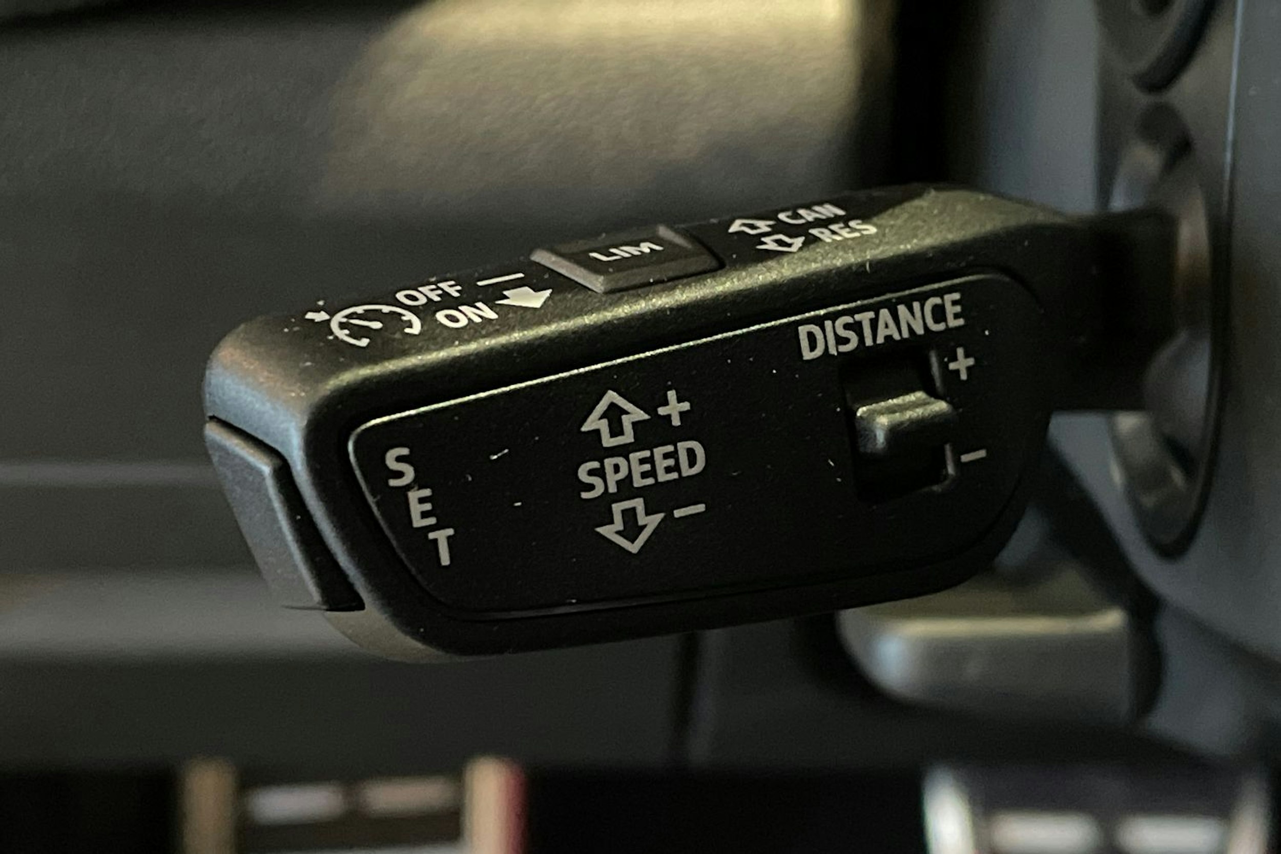 valkoinen Audi Q5 2025 kuva 9.