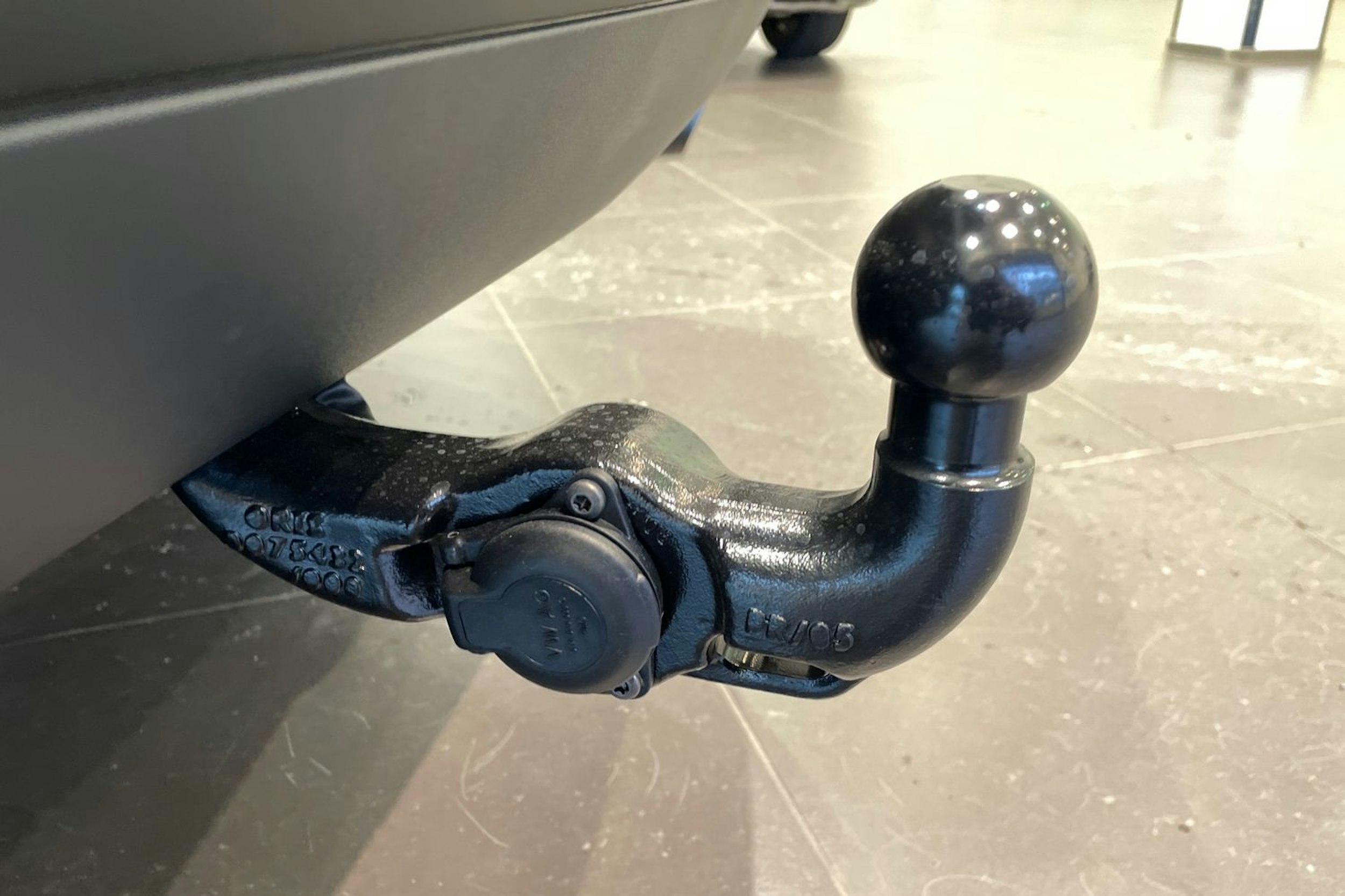 valkoinen Audi Q5 2025 kuva 21.