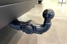 valkoinen Audi Q5 2025 kuva 21.