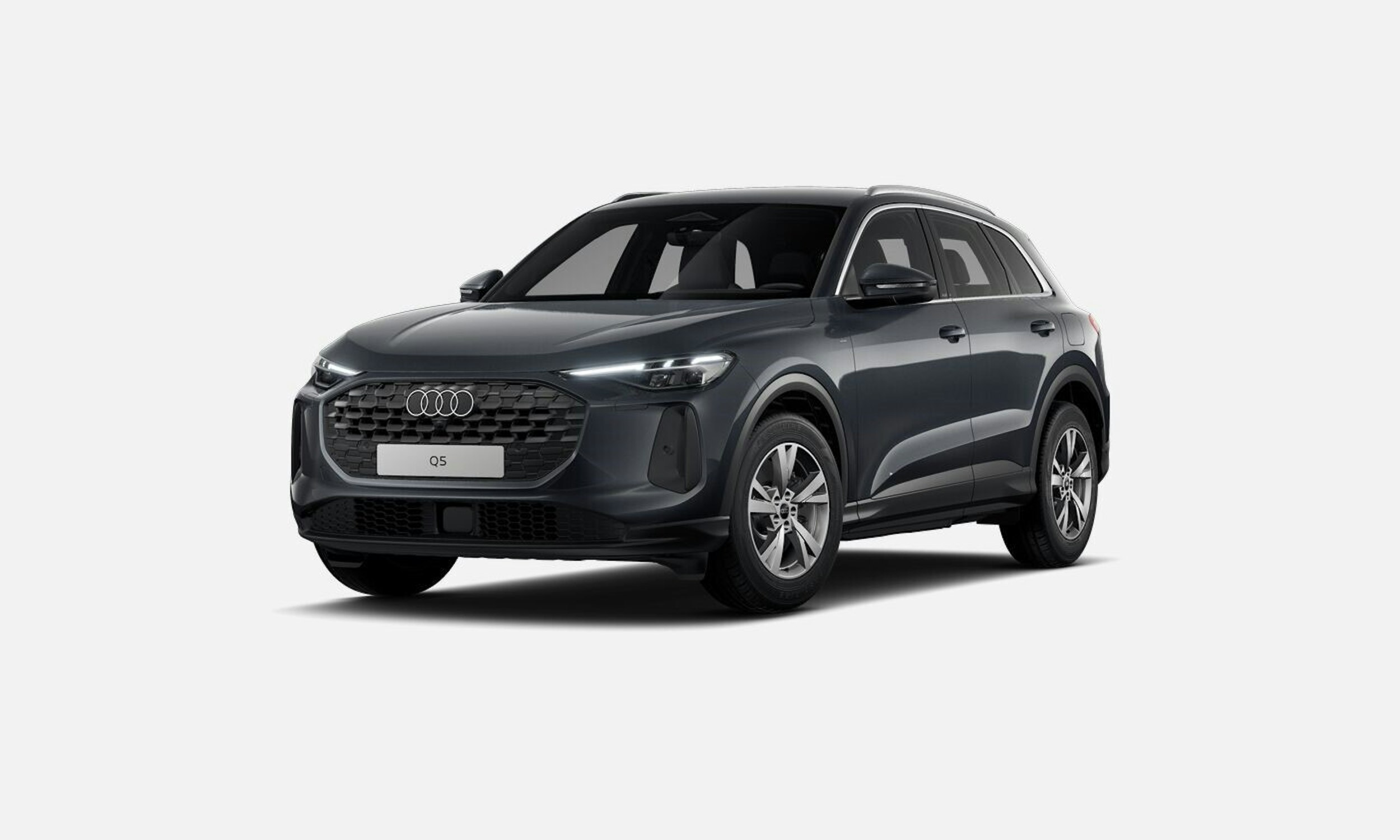 tambora harmaa Audi Q5 2025 kuva 1.