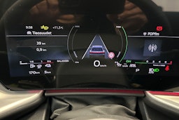 district vihreä Audi Q5 2025 kuva 12.