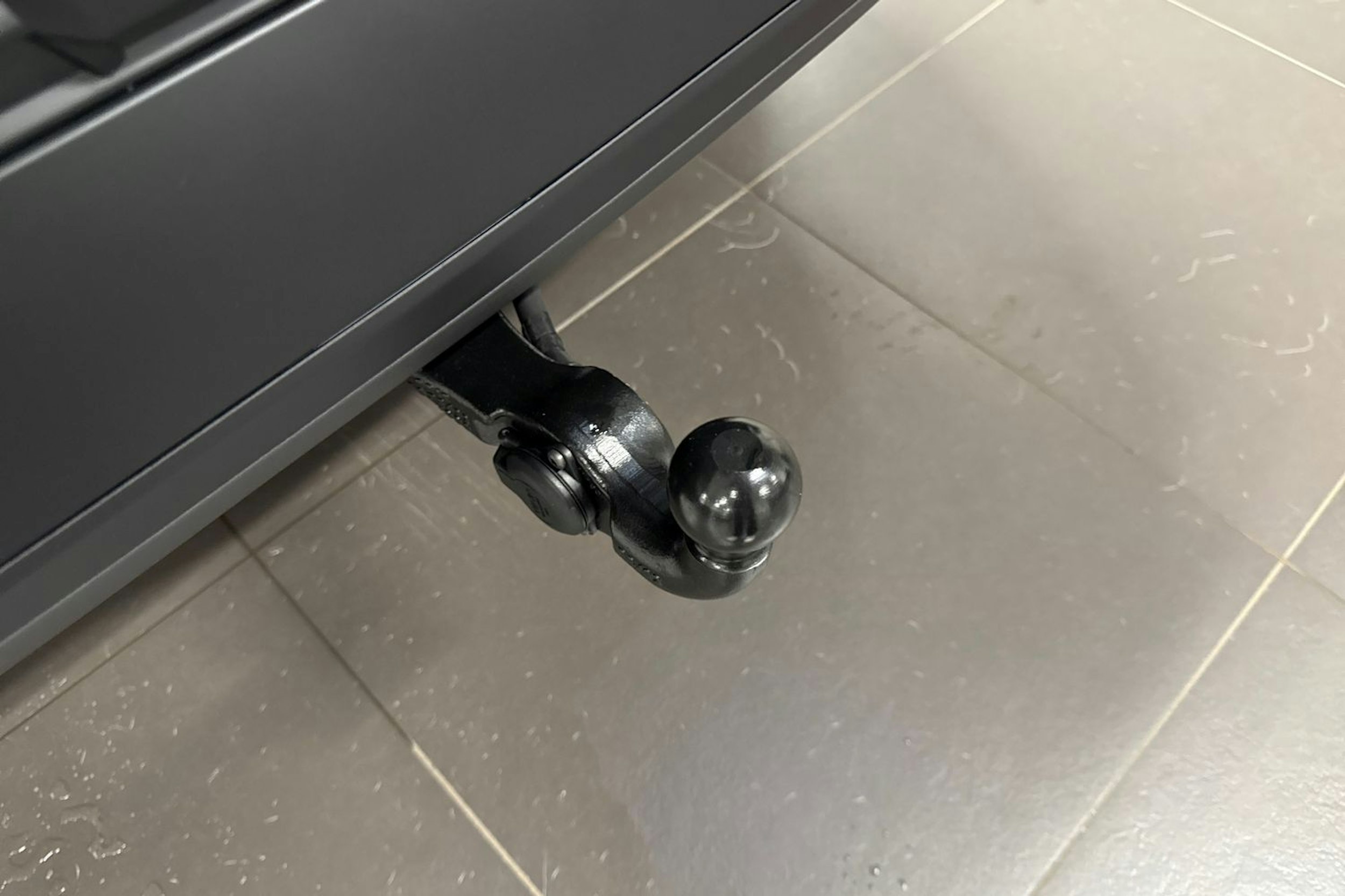 met. valkoinen Audi Q5 2025 kuva 12.