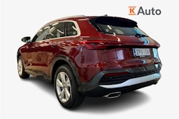 punainen Audi Q5 2025 kuva 2.