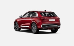 met. punainen Audi Q5 2025 kuva 4.