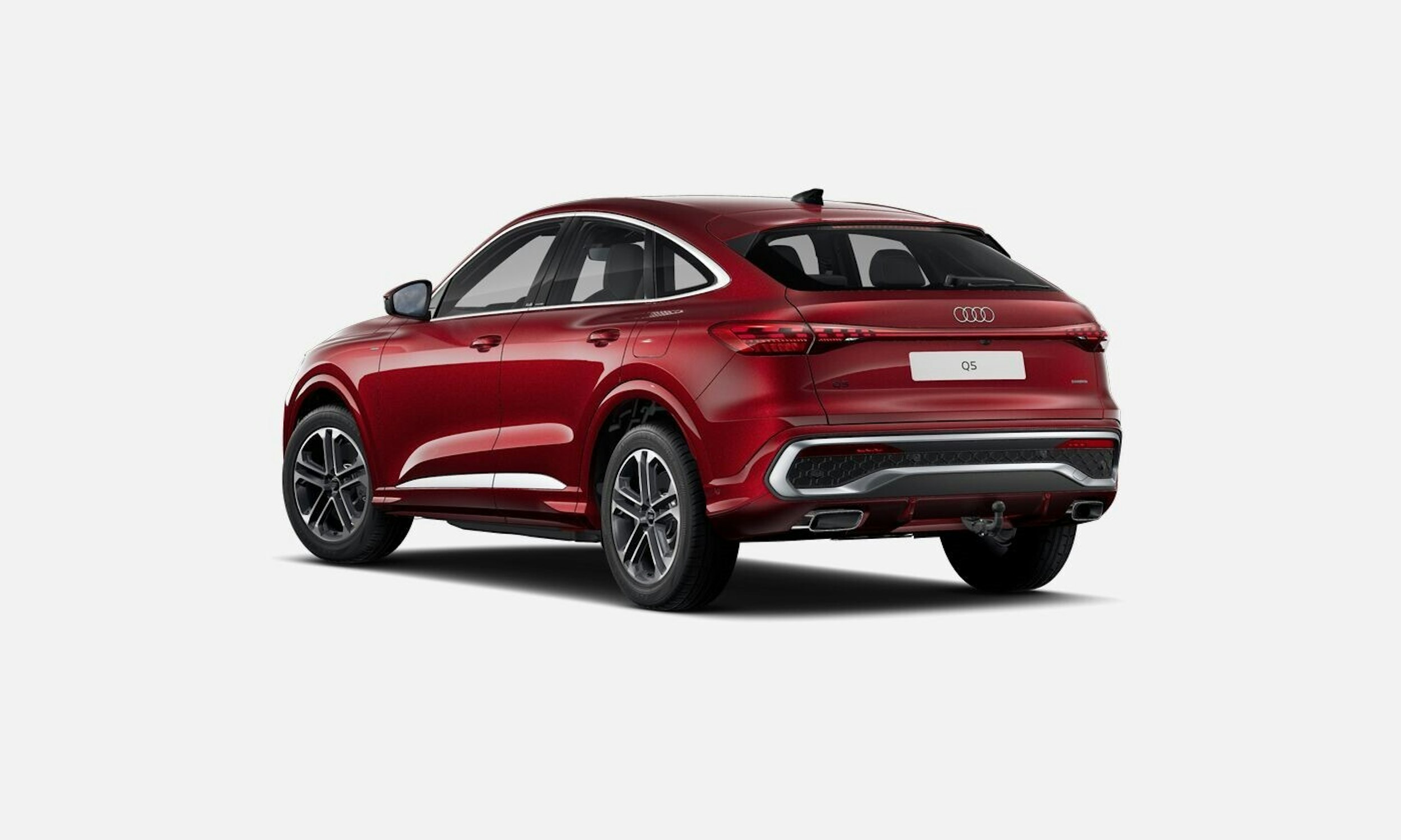 grenadine punainen Audi Q5 2025 kuva 4.
