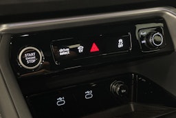met. harmaa Audi Q5 2025 kuva 19.
