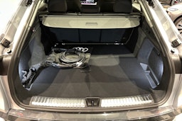 met. harmaa Audi Q5 2025 kuva 12.