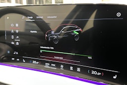 met. harmaa Audi Q5 2025 kuva 20.